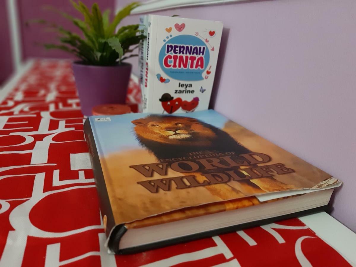 E&A Homestay KLIA/ Sepang/ Nilai Bagian luar foto